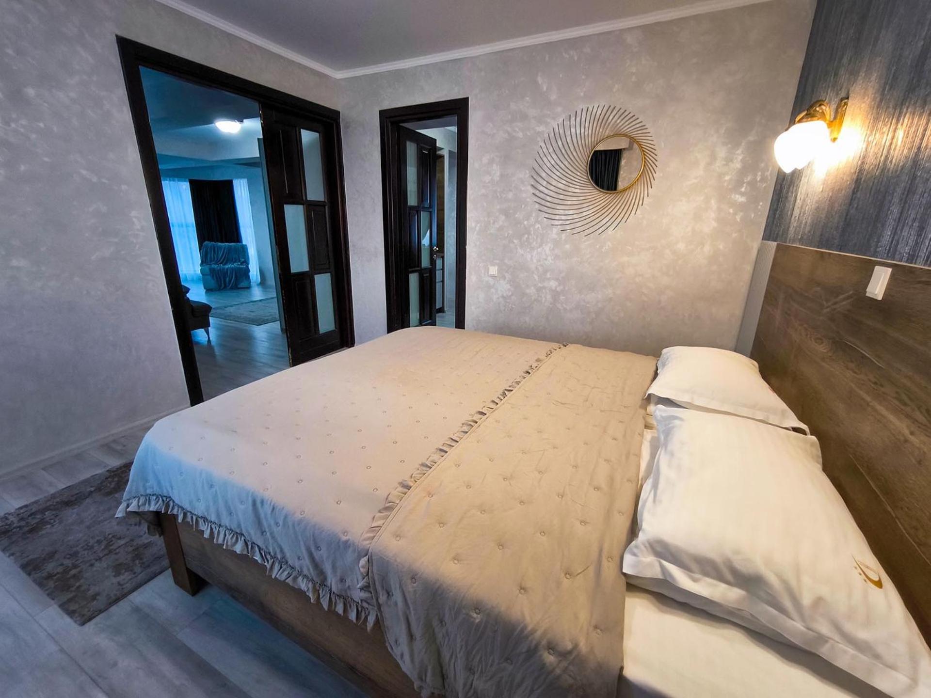 Hotel Dorobanti Jászvásár Kültér fotó