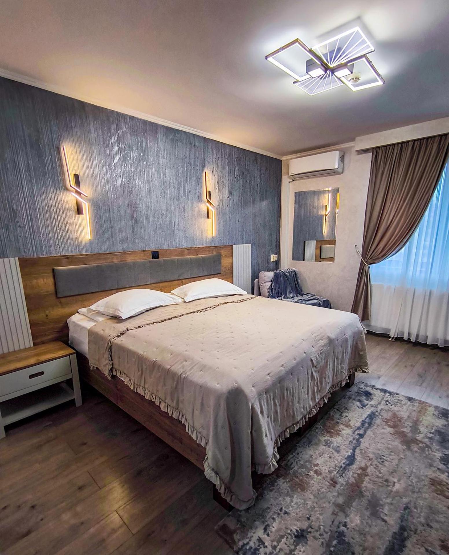 Hotel Dorobanti Jászvásár Kültér fotó