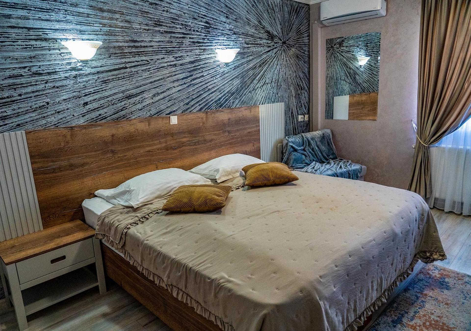 Hotel Dorobanti Jászvásár Kültér fotó
